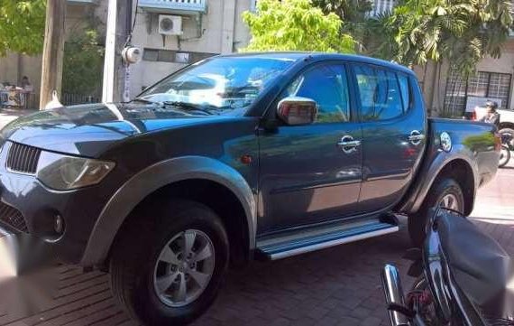 Mitsubishi Strada 4X4