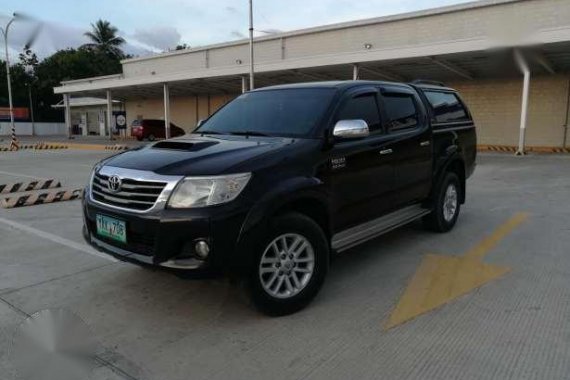 For sale Toyota Hilux automatic 4x4