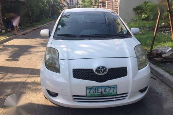 2007 Toyota YARIS Automatic G White 