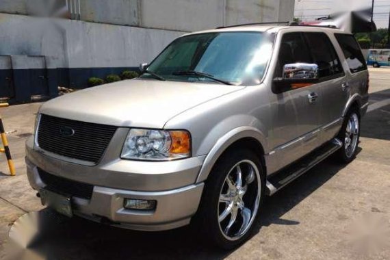 Ford Expedition XLT TRITON 4.6L 4X2 AT 2003