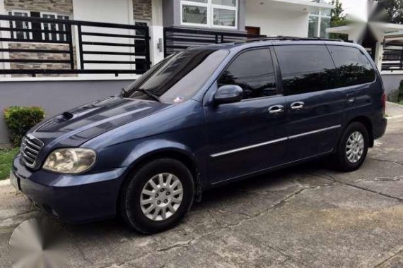 For sale Kia Sedona rs 2002 van