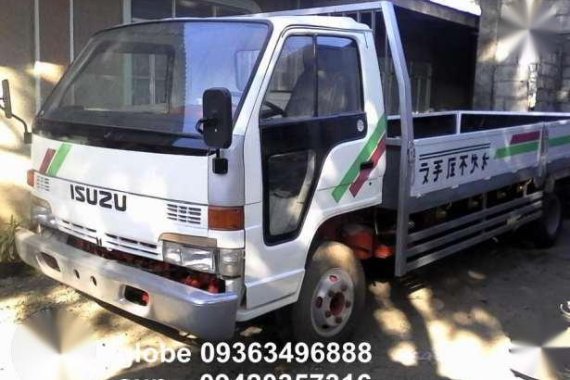 isuzu elf 16 feet wide 4be1 and 14 feet elf 2.5 toner boom truck