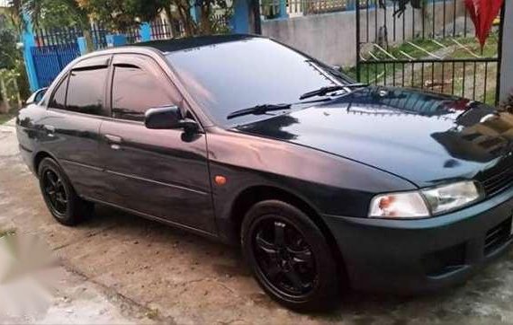 Mitsubishi Lancer GL 98 model