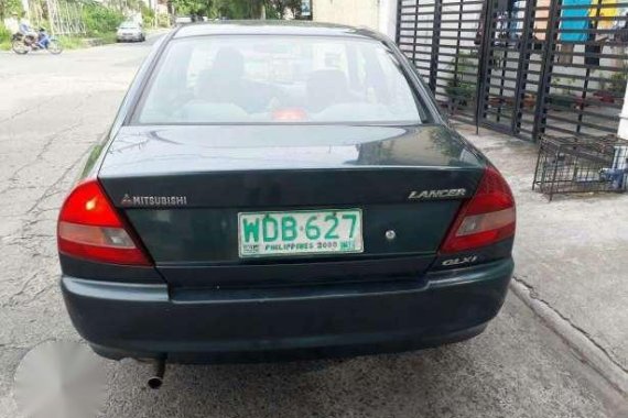 Mitsubishi lancer GLXI 98 AT