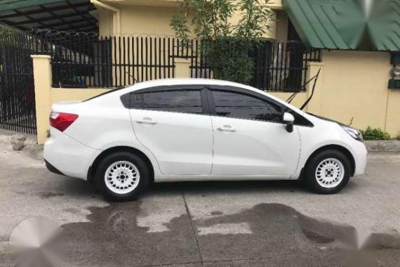 2012 Kia Rio White Manual  For Sale