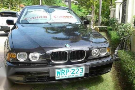 Fresh 2001 BMW 520i AT Black For Sale