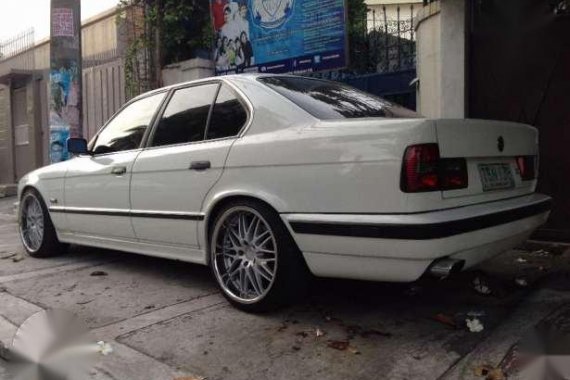 1995 BMW 535i 4dr Sedan White 