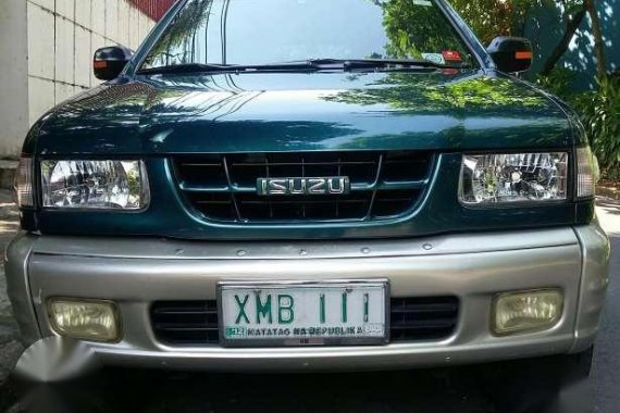 Isuzu crosswind sportivo xuv xuvi