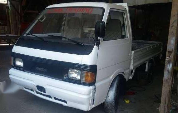 Mazda Bongo Dropside R2 White For Sale