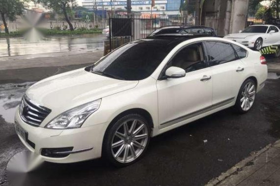2014 Nissan Teana 3.5 top of the line well maintained good condition