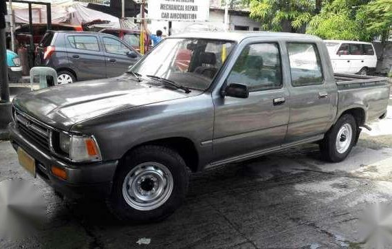 Toyota Hilux 1994 Gray Manual For Sale