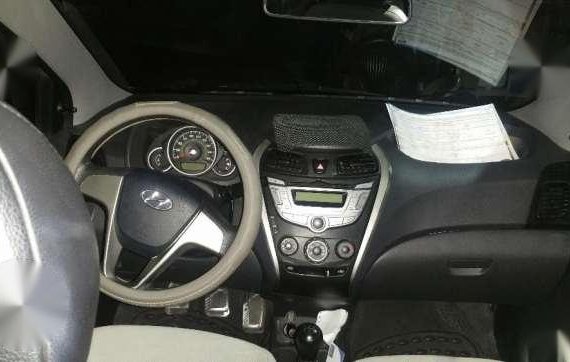 Hyundai Eon GLS 2012 Model Silver 