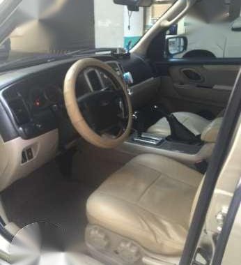 Ford Escape 2008 Beige AT For Sale