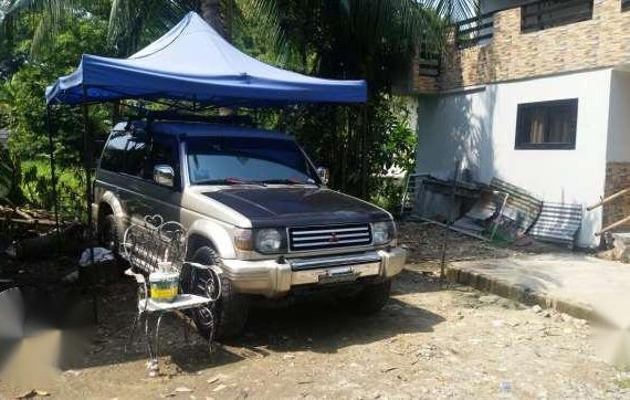 Mitsubishi Pajero 4x4 2002 Model Silver