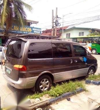 Hyundai Starex 2000 Gray For Sale