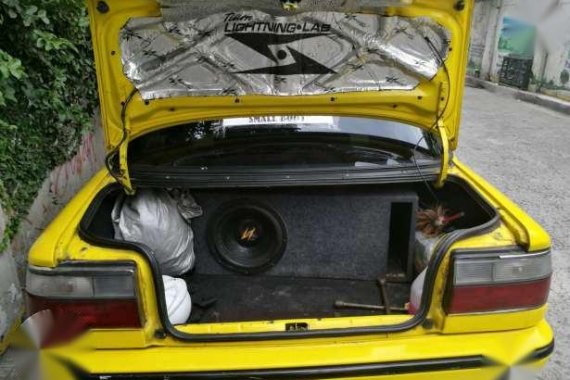 Toyota Corolla Model 1990 Yellow