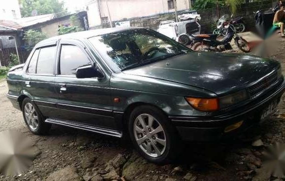 Mitsubishi Lancer 1989 Model Grey