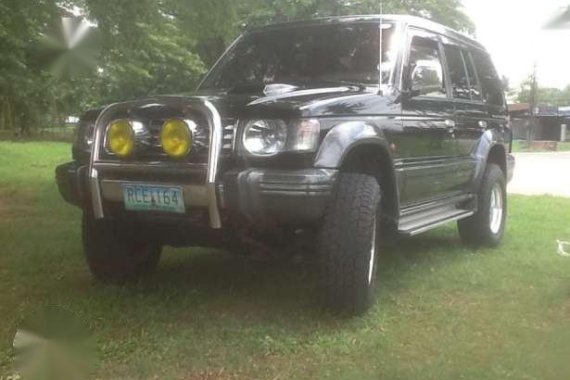Mitsubishi Pajero 4m40 2.8 Black AT