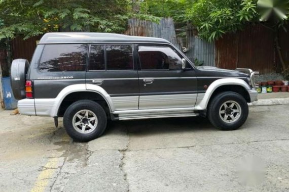 Mitsubishi Pajero Wagon Black For Sale