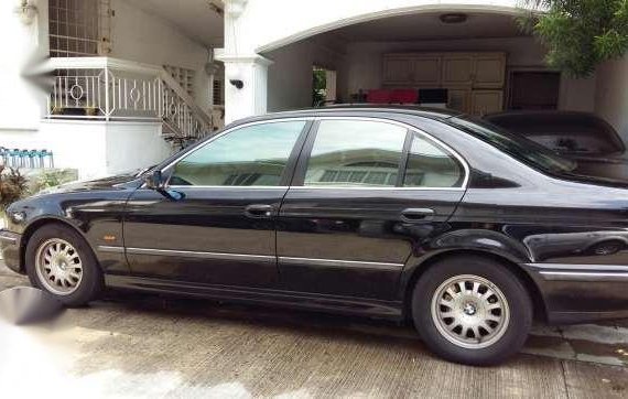 2000 BMW 520i E39 Black AT For Sale