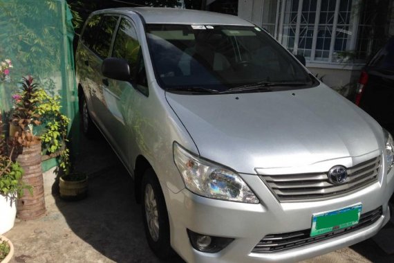 Innova 2012 E manual for sale