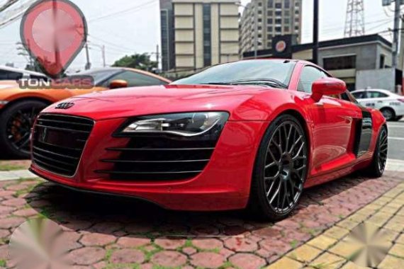 For sale 2010 Audi R8 v8