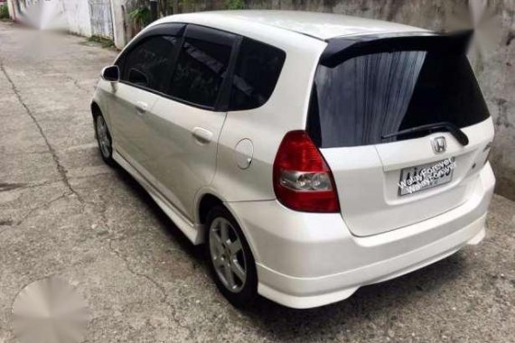 Honda Fit 2012 White AT For Sale