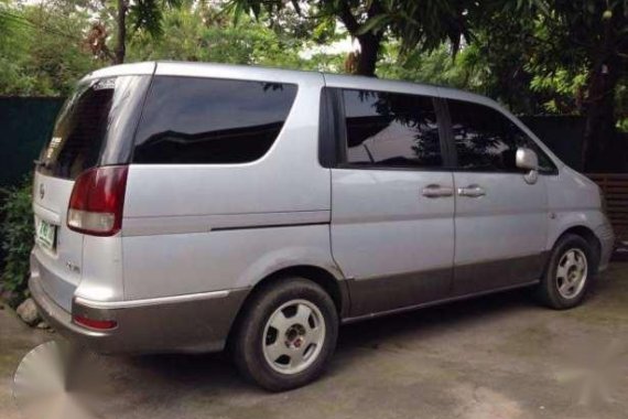 For sale Nissan Serena local