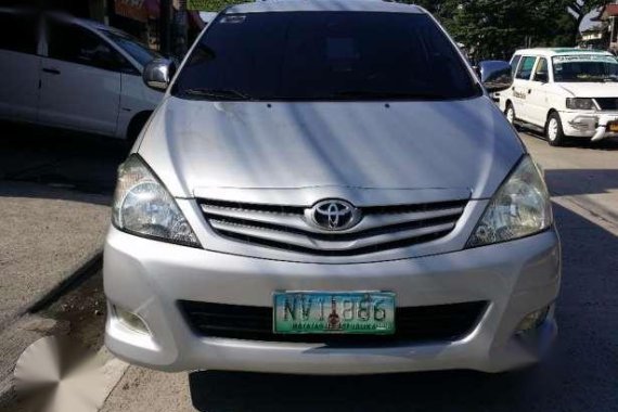 2009 toyota innova E matic