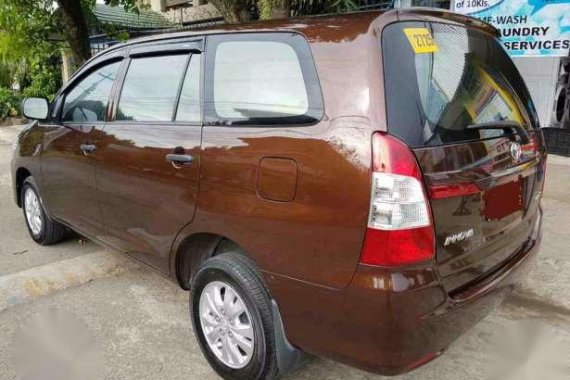 2015 Toyota Innova E manual