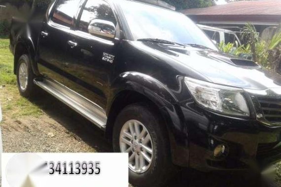 2013 mitsubishi strada glsv 4wd 2012 toyota hilux 4wd