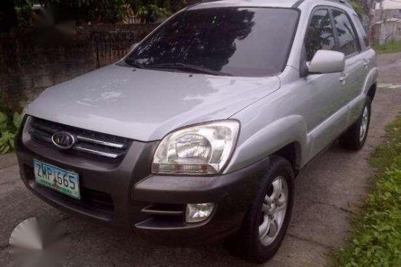 Kia Sportage 2008 Silver AT For Sale