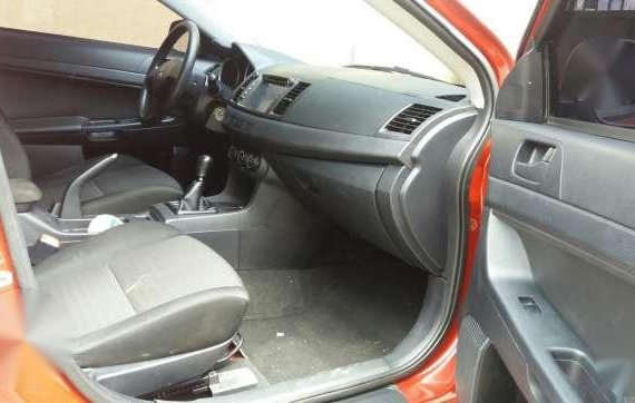 Mitsubishi lancer ex 2014