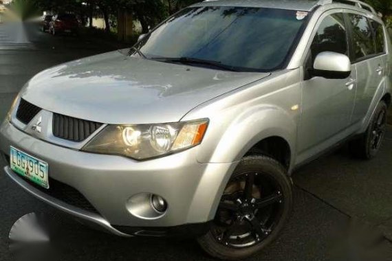 2008 Outlander Cash or FINANCING. matic gas 4x2 Mitsubishi
