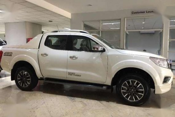 Brand New Nissan NP300 Navara 25L 4X4 VL 7AT SV