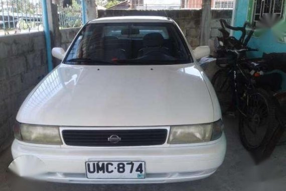 Nissan Sentra 1996 White For Sale