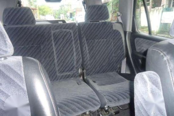 Honda CRV AT 2004 White AT 