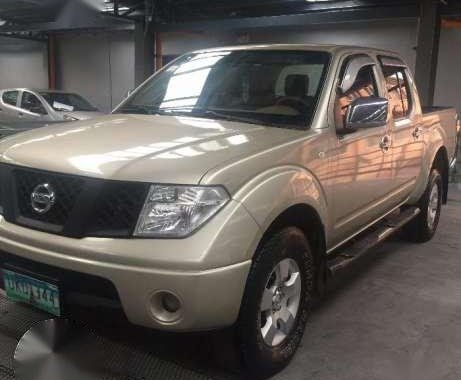 2013 Nissan Navara 4x4 M/T Beige 