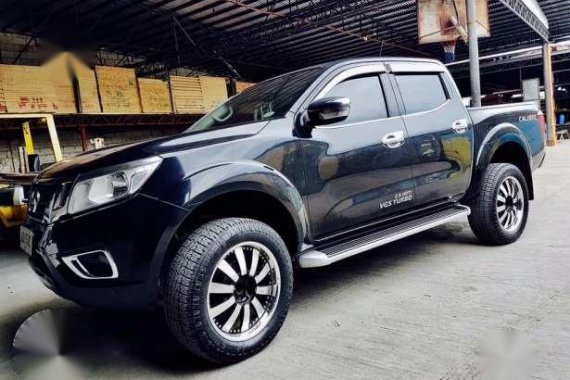 2015 Nissan Navara Calibre 4x2 AT hilux strada