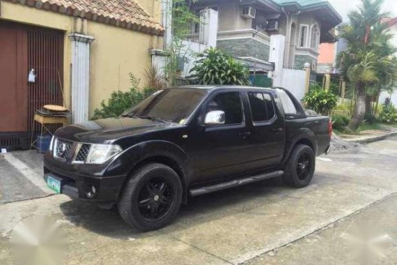 2013 Nissan Navara 4x2 AT Black 