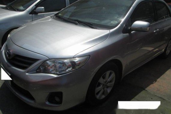 Toyota Corolla Altis 2012