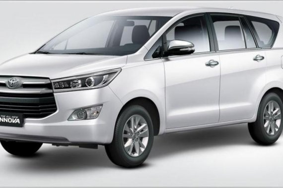 2016 Toyota Innova Automatic Electric well maintained