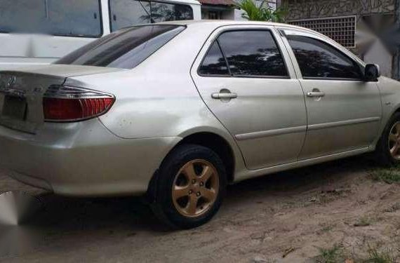 Toyota Vios 2006 Silver MT For Sale