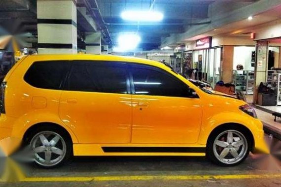 Toyota Avanza MT Yellow For Sale