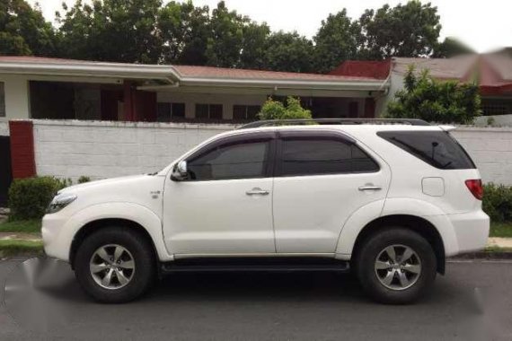 2008 Toyota Fortuner AT White For Sale