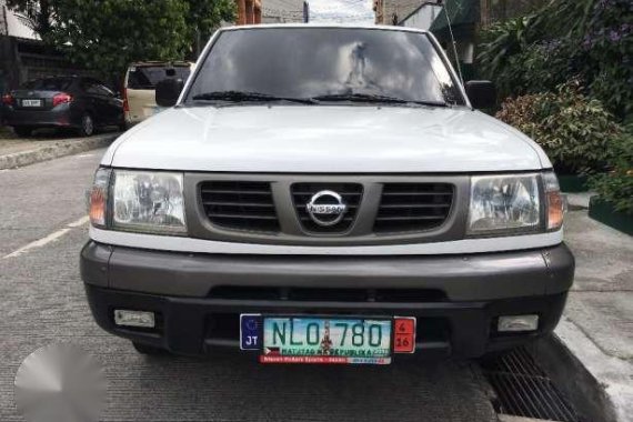 2010 Nissan Frontier Bravado Pick-up 