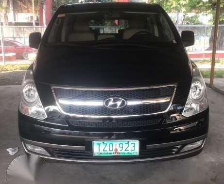2011 Hyundai Starex VGT Gold Black 