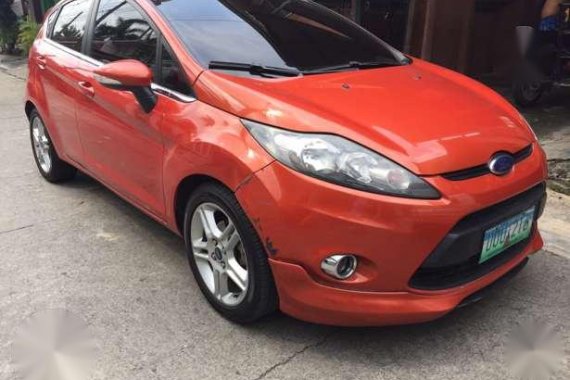 ford fiesta S 1.6 matic 2012 model