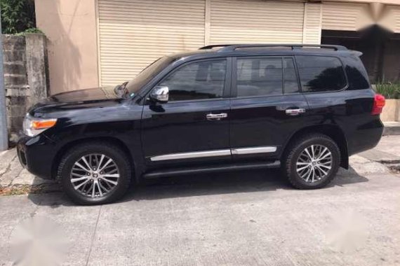 2013 Land Cruiser 200 VX LC200