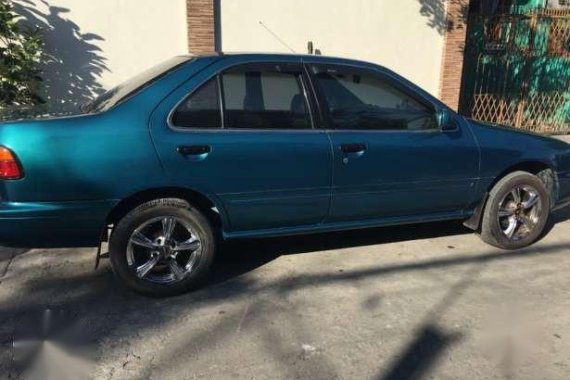 Nissan Sentra 2000 Green AT For Sale 